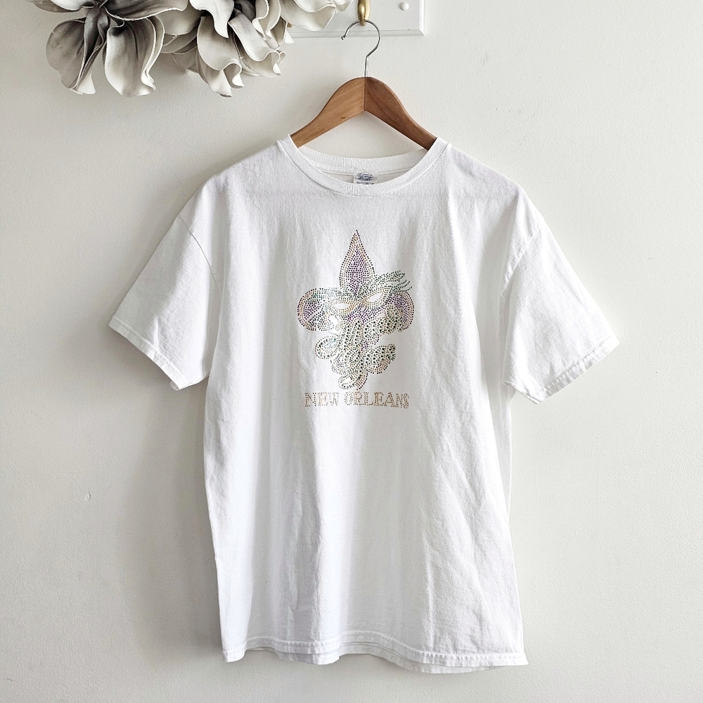 Delta New Orleans Fleur De Lis Rhinestone Mardi Gras Graphic Tee Shirt L